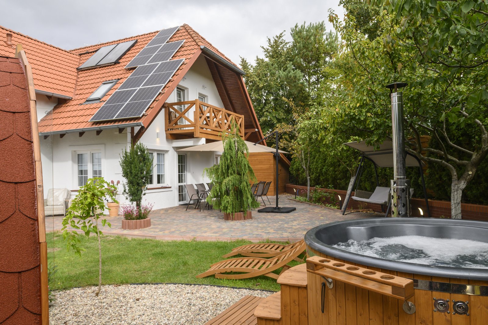 srebrny-klon-pensjonat-kaszuby-ogrod