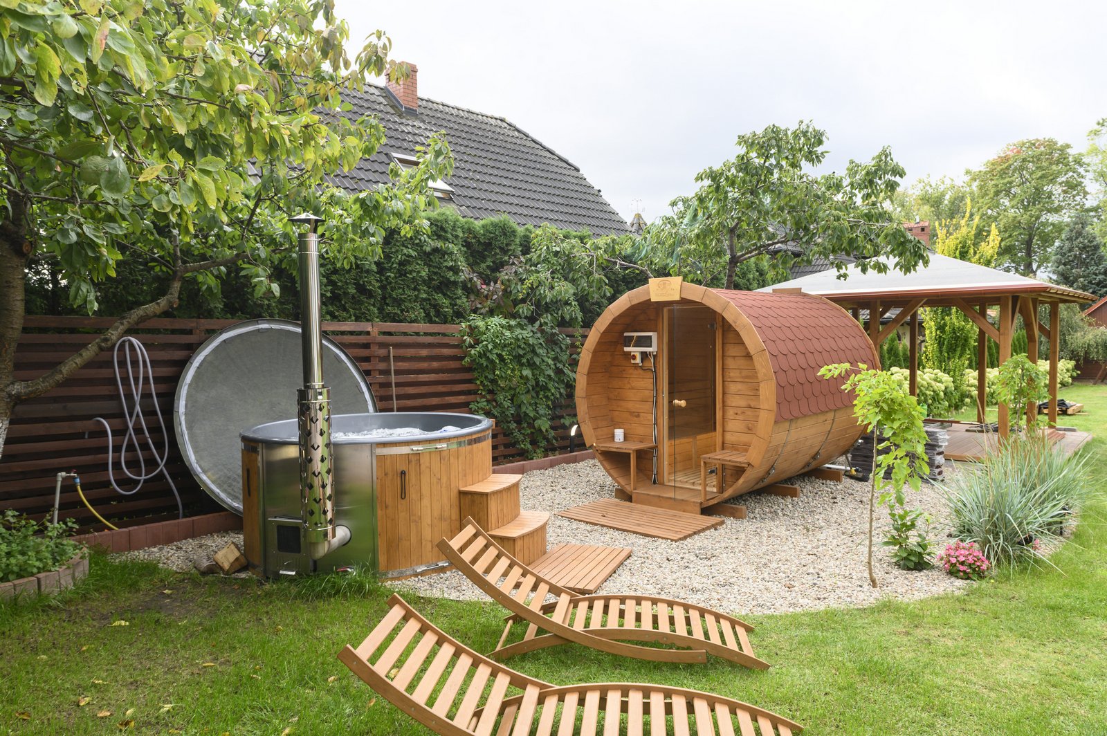 srebrny-klon-pensjonat-kaszuby-ogrod